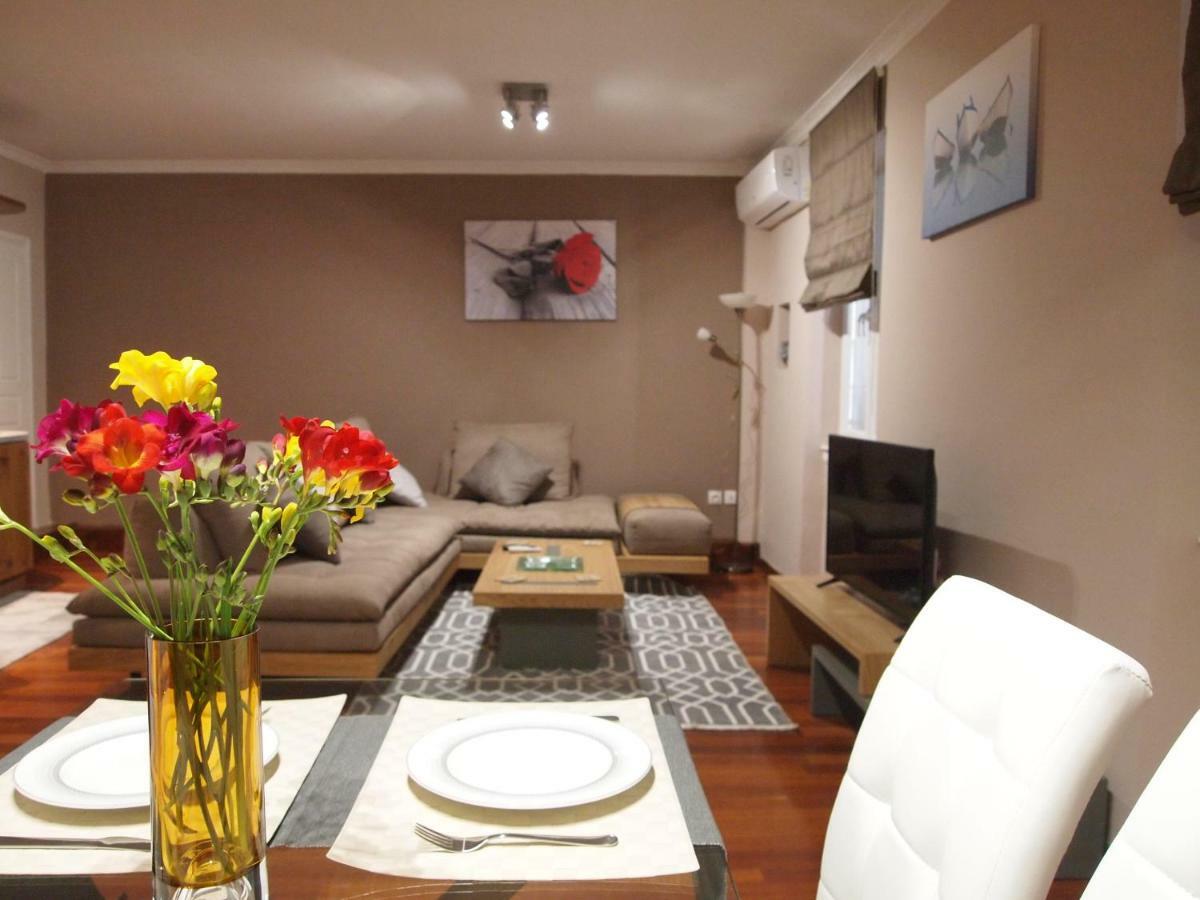 Ideally Situated Corfu Old Town Apartment Bagian luar foto